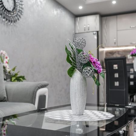 City Apartments - A Brand New Luxury & Comfy. Asenovgrad Dış mekan fotoğraf